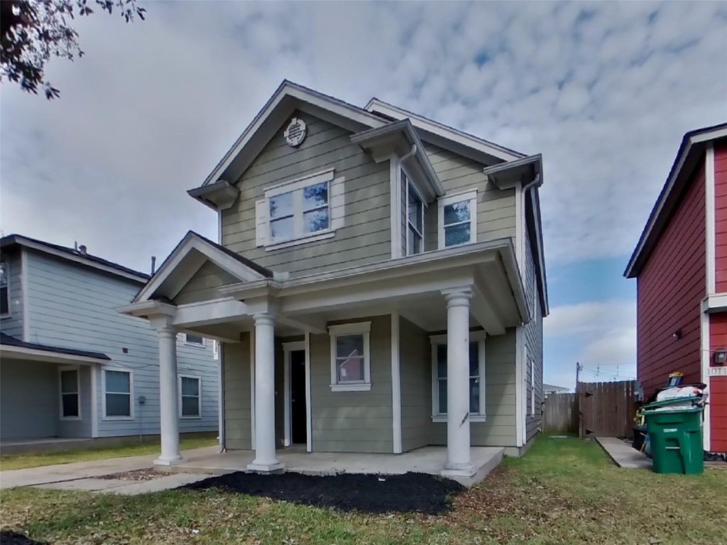 Photo of 10111 Victoria Falls Lane, Houston, TX 77075 (MLS # 30463603)