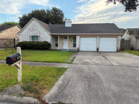 Photo of 12718 Hunting Brook Drive, Houston, TX 77099 (MLS # 78367834)