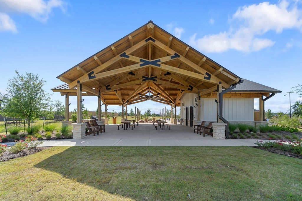 Photo of 809 High Mesa Ln, Montgomery, TX 77356 (MLS # 60045428)