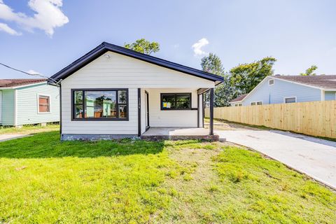 1106 11th Street Galena Park TX 77547