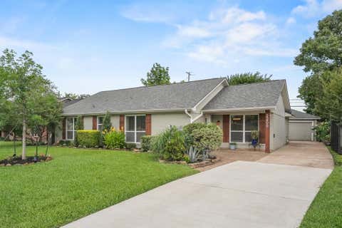 Photo of 2206 Willowby Drive, Houston, TX 77008 (MLS # 25123793)