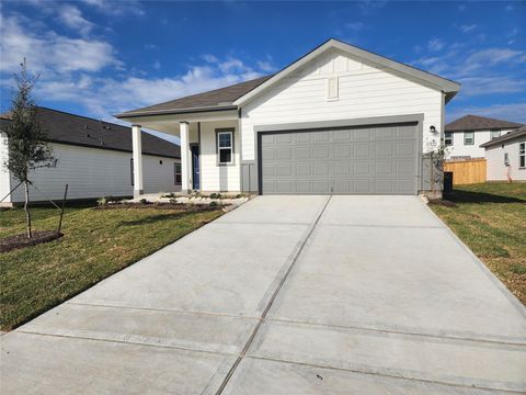 Photo of 31322 Gayle Prairie Oaks Street, Waller, TX 77484 (MLS # 32256559)