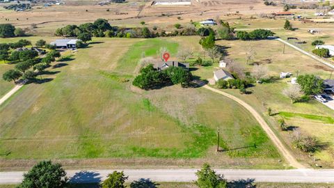 Photo of 1075 Harrisburg Road, Brenham, TX 77833 (MLS # 2567190)