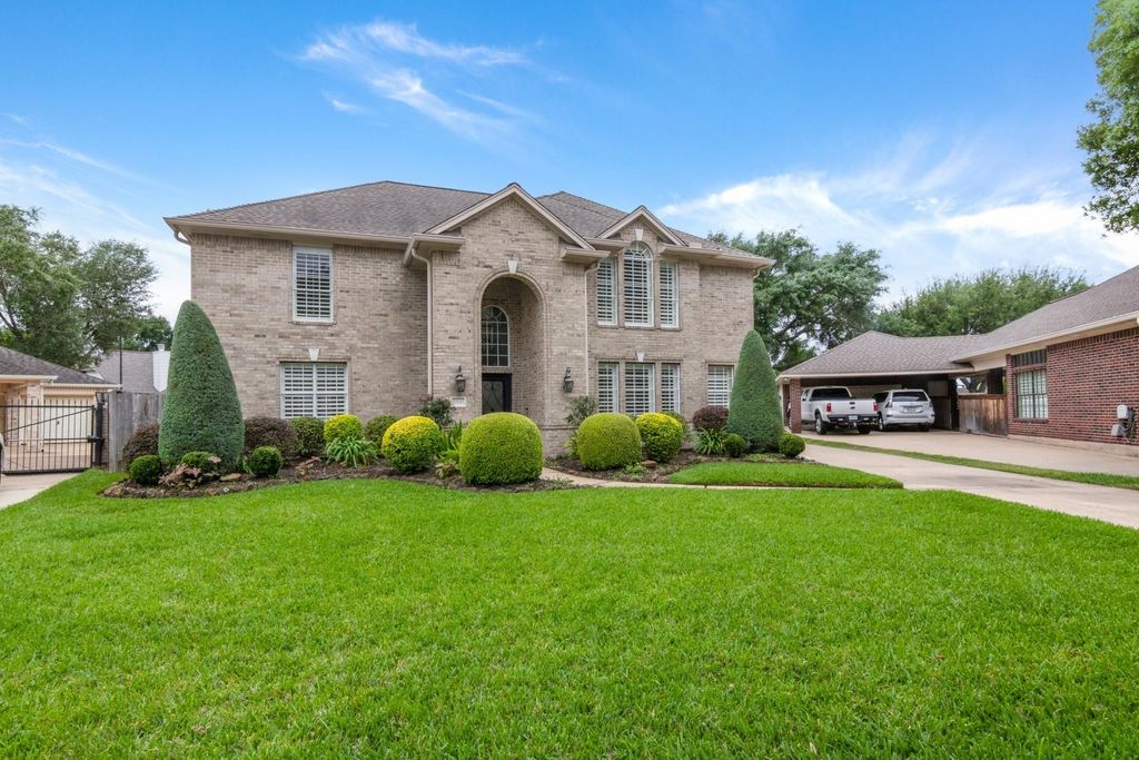 Photo of 4910 White Manor Drive, Pasadena, TX 77505 (MLS # 47694433)
