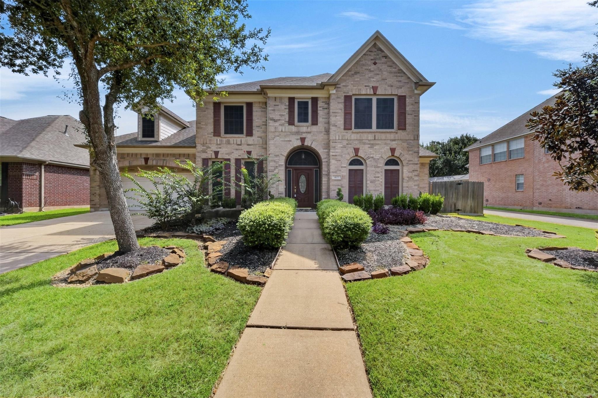 4123 Cedar Bend Drive
