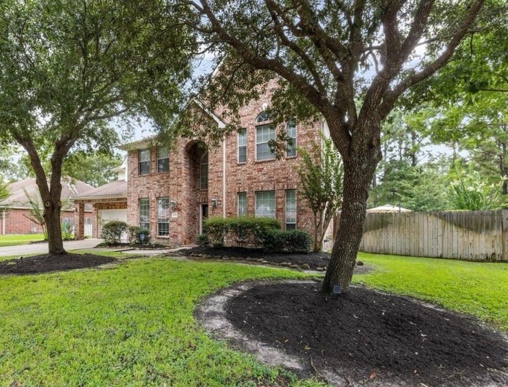 Photo of 20601 Bentwood Oaks Drive, Porter, TX 77365 (MLS # 55000295)