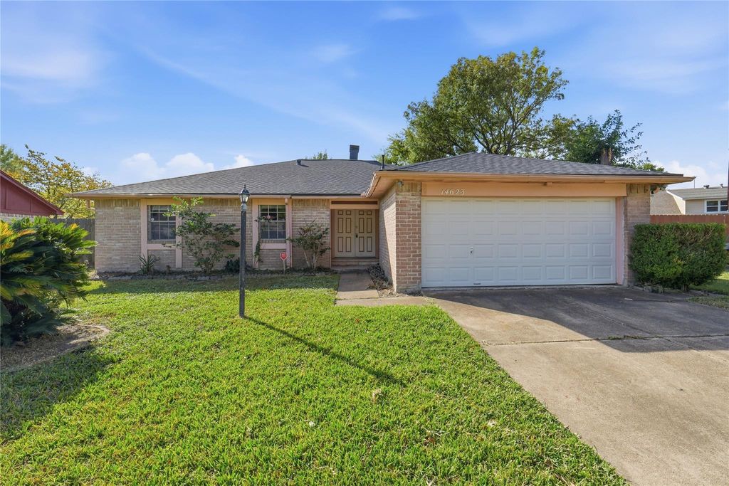 Photo of 14623 Wind Hollow Circle, Houston, TX 77040 (MLS # 66571585)