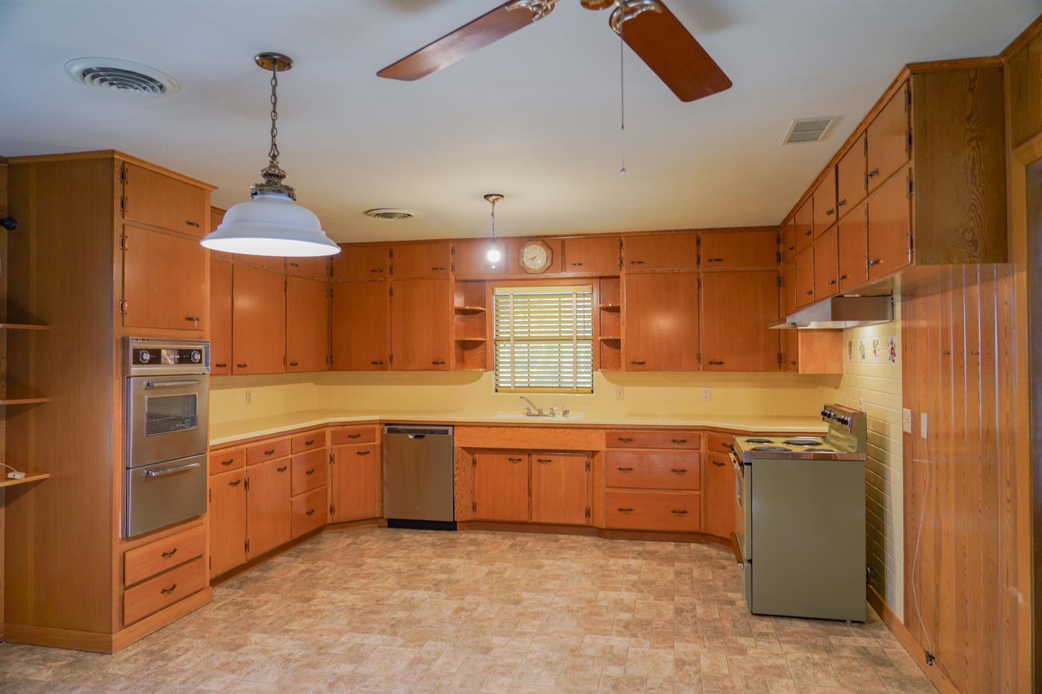 502 S Washington Street