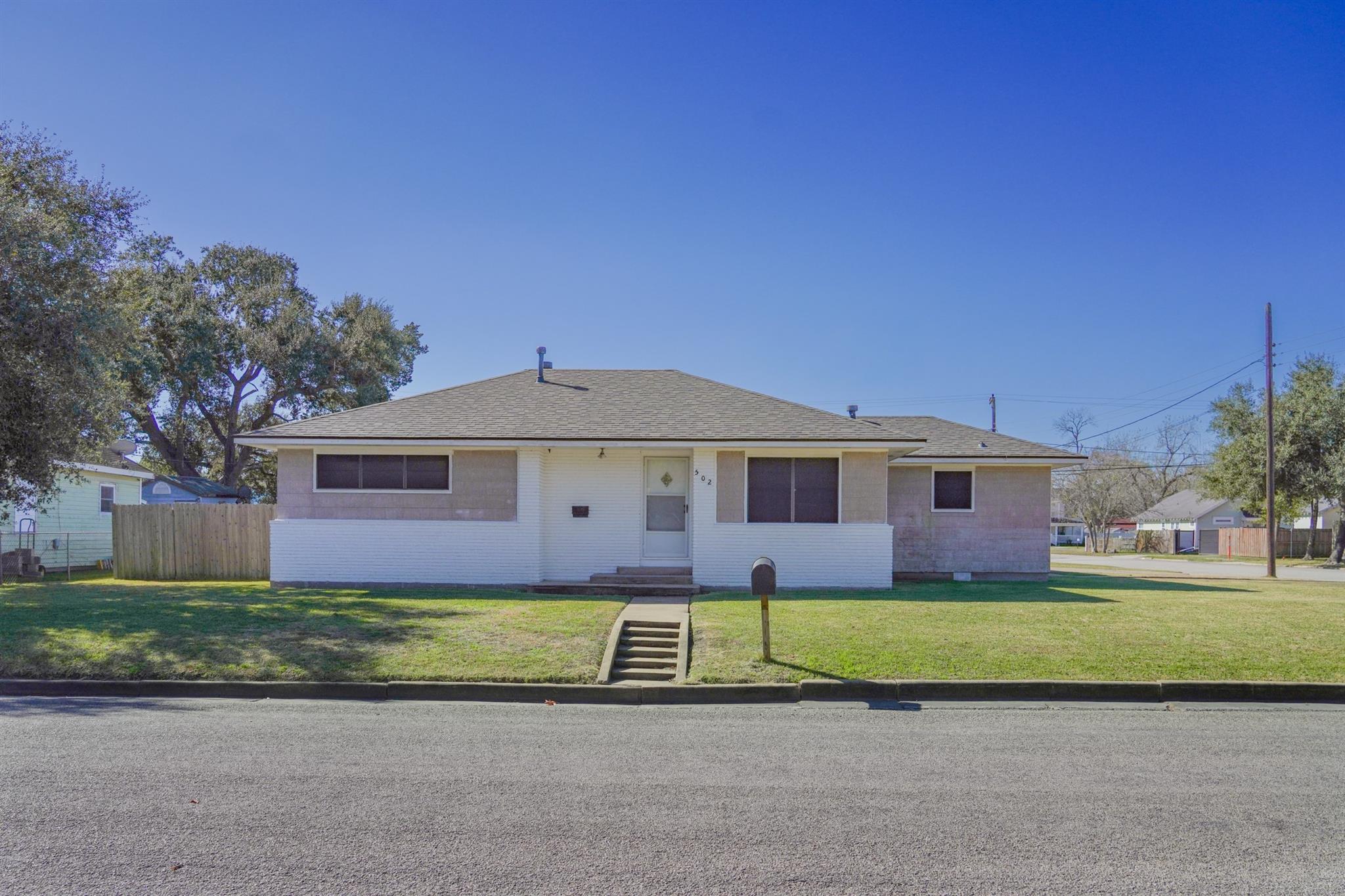 502 S Washington Street