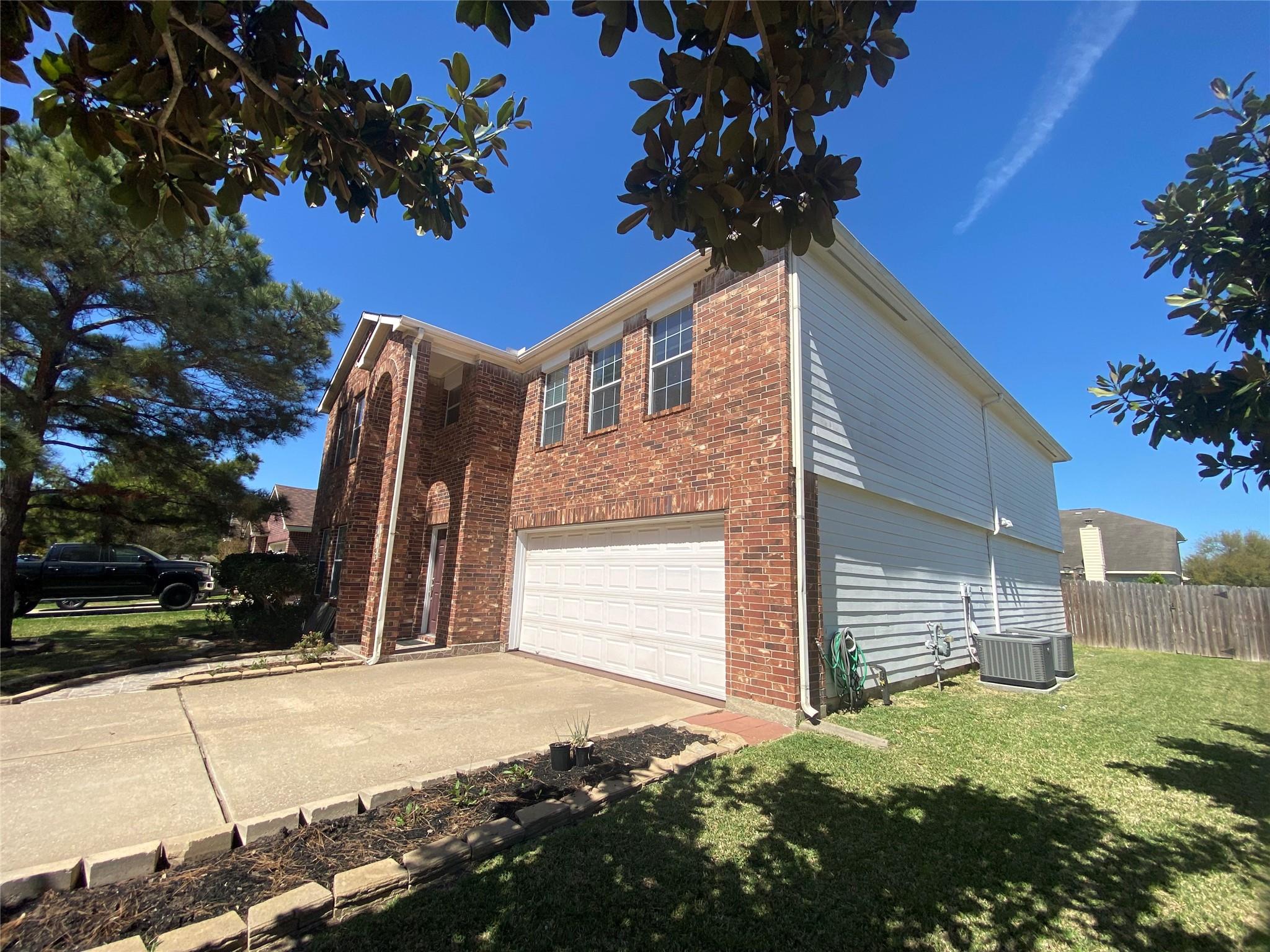 19102 Desert Moon Drive