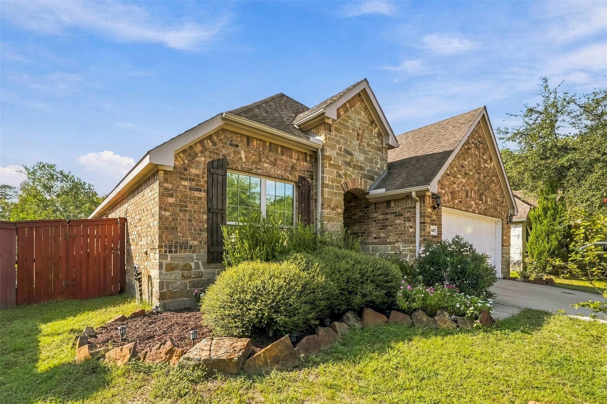 4557 Argonne Woods Drive