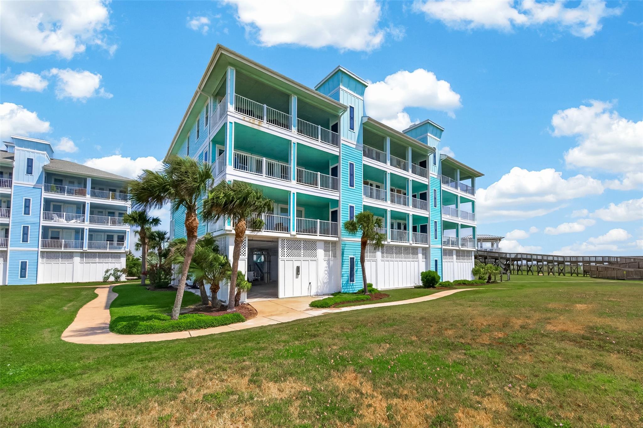 4211 Pointe West Drive 203