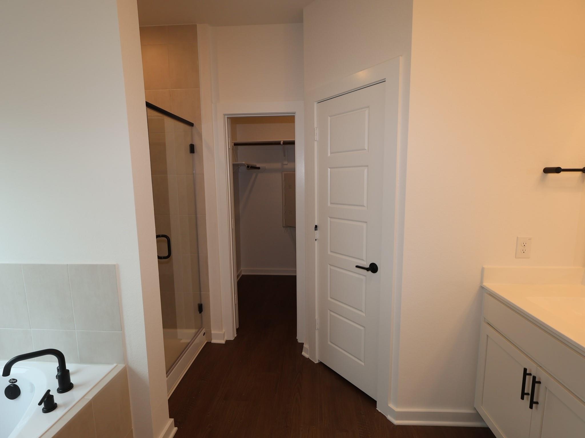 32127 Morning Luster Court