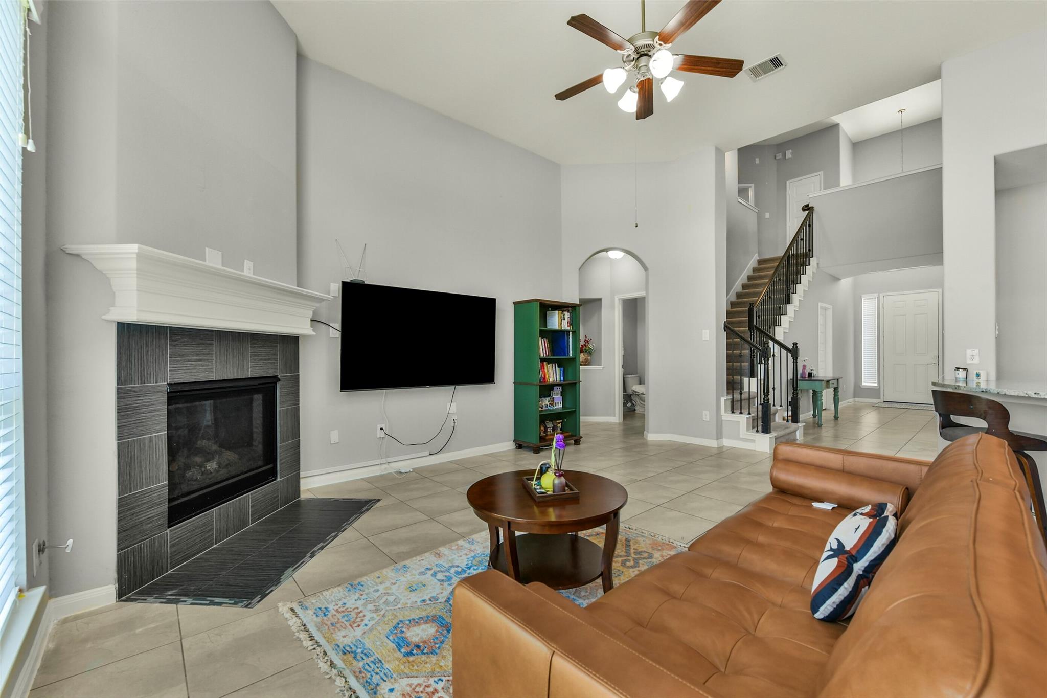 1906 Dry Willow Lane