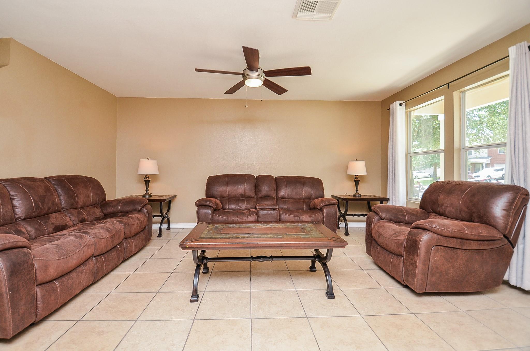 19846 Stonecross Glen Lane