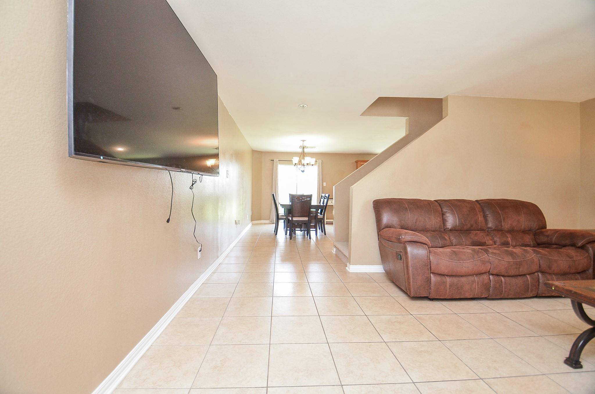 19846 Stonecross Glen Lane