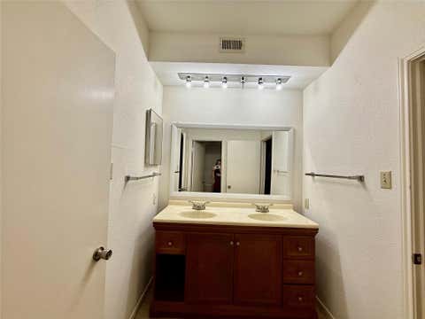 Tiny photo for 8055 Cambridge Street #71, Houston, TX 77054 (MLS # 96741643)