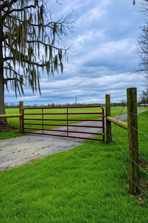 Vacant Land For Sale - TBD A County Road 2058<br/> Hull, TX 77564