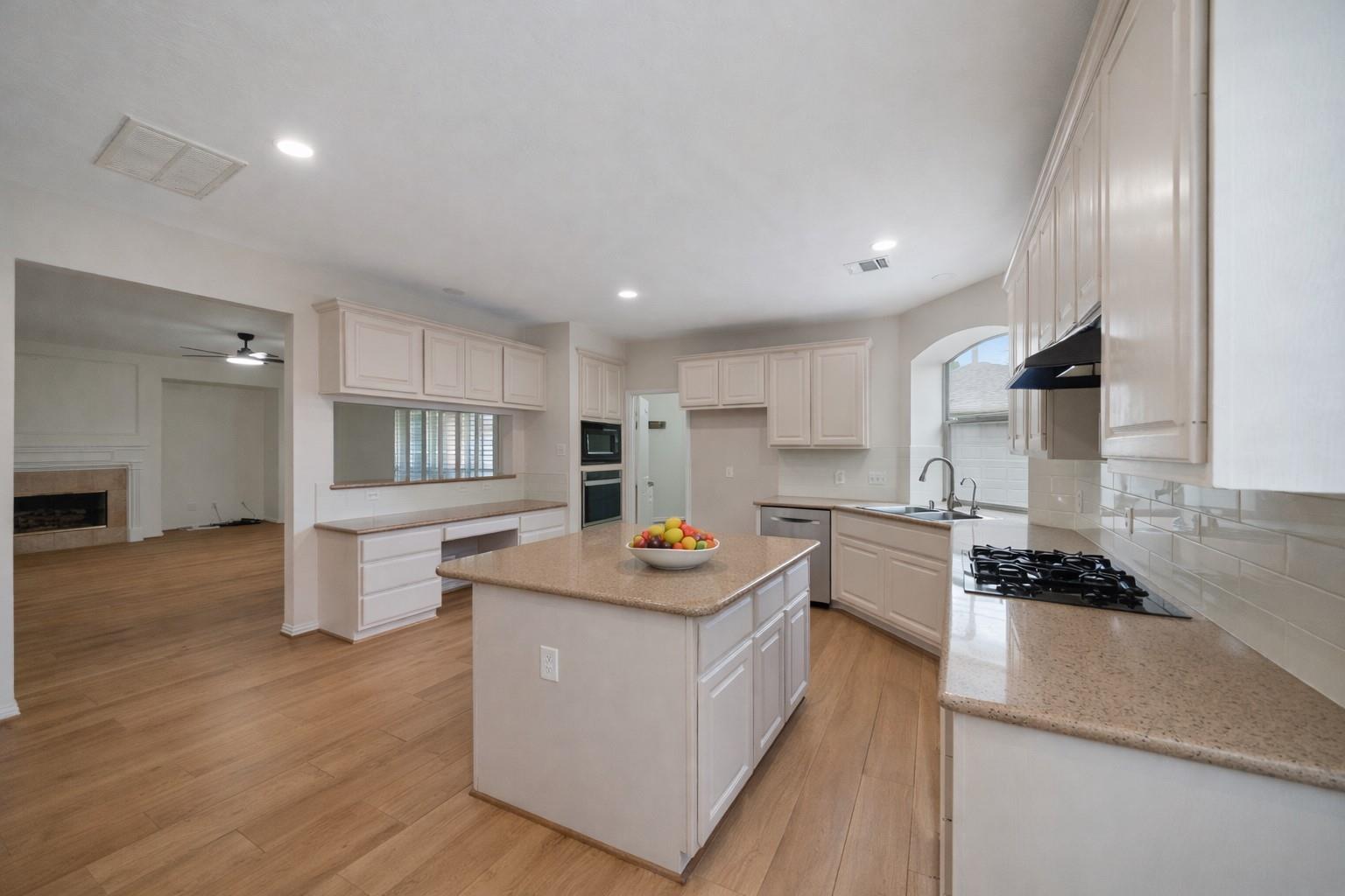 14803 Ramblebrook Lane