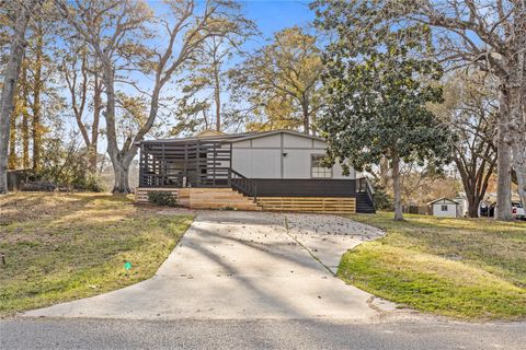 14189 Shadow Bay Drive Willis TX 77318