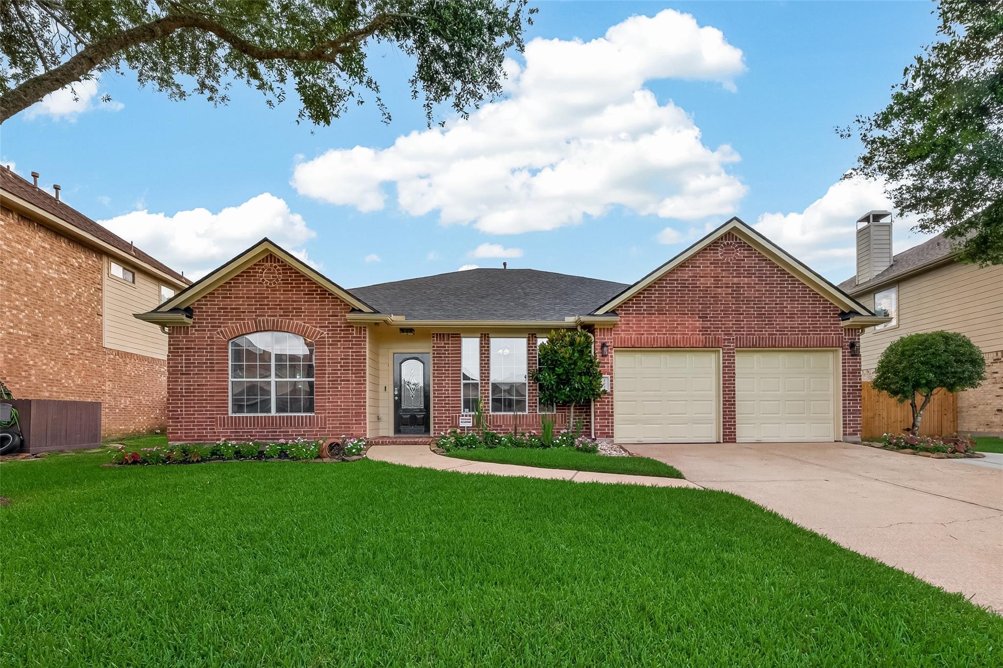 405 Wickford Court