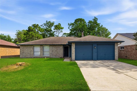 Photo of 2778 Glen Haven Drive, League City, TX 77573 (MLS # 89054351)