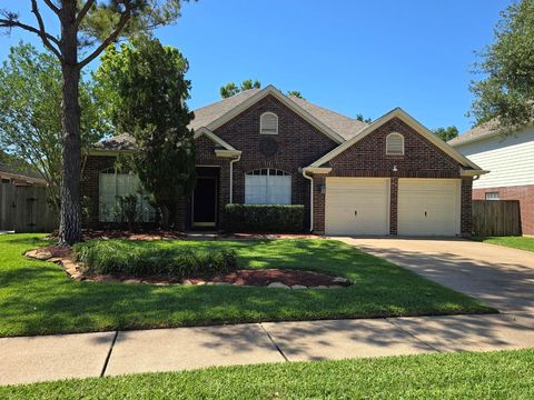 Photo of 6615 High Knoll Drive, Sugar Land, TX 77479 (MLS # 63745025)