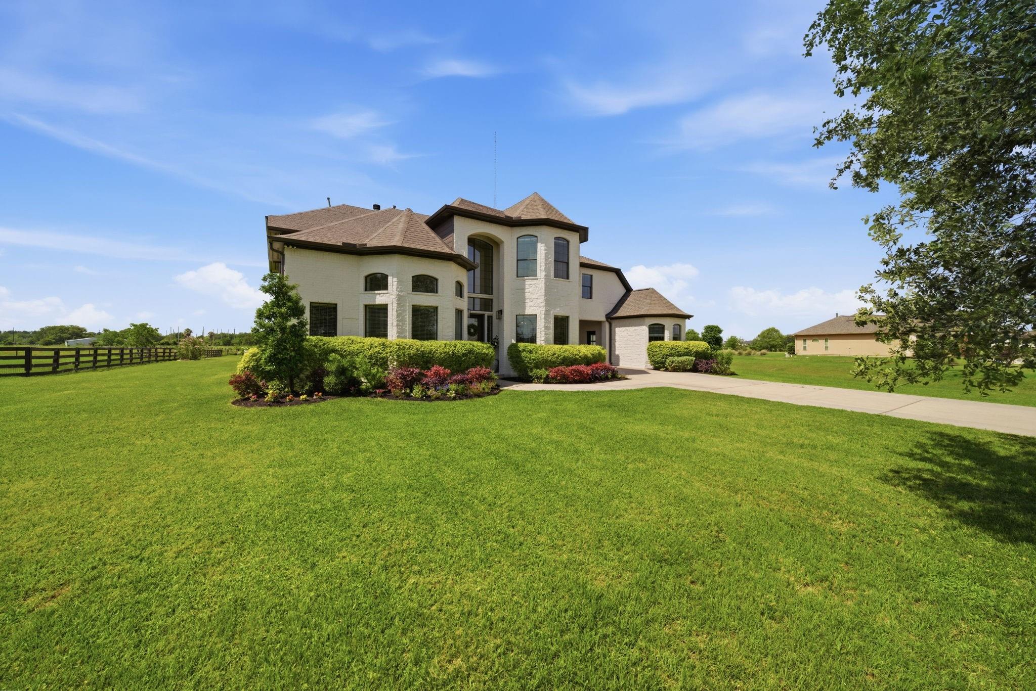 26719 Outback Drive