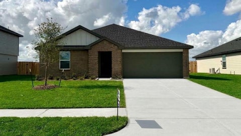 Photo of 2902 Stratton Heights Lane, Sealy, TX 77474 (MLS # 89633732)