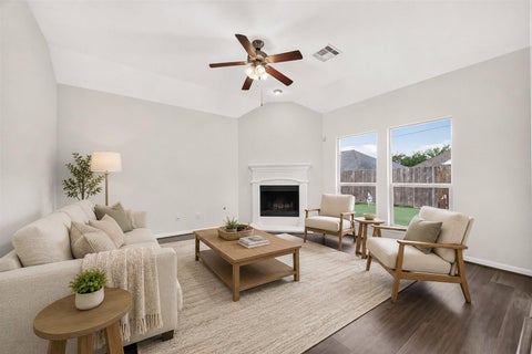 Photo of 519 Glenwood Ridge Drive, Spring, TX 77386 (MLS # 18663407)