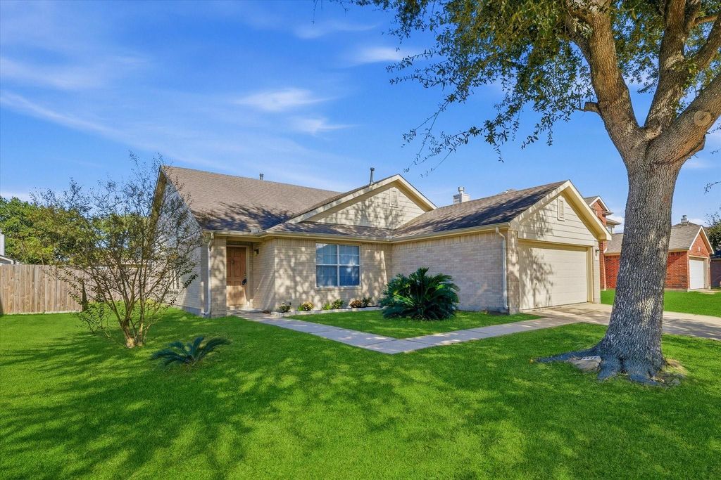 Photo of 4715 Bentonite Boulevard, Baytown, TX 77521 (MLS # 75557058)