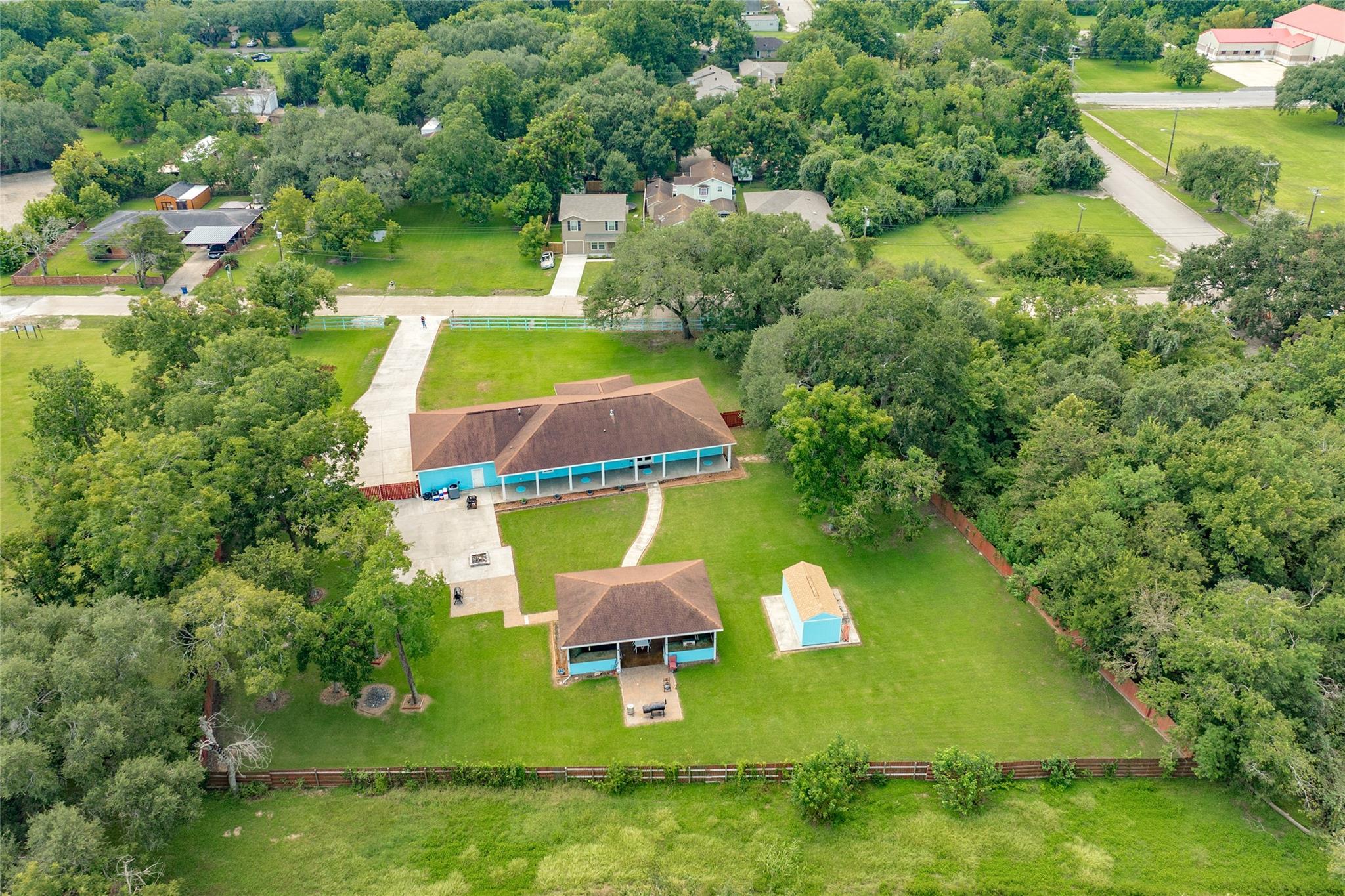 5712 Mentor Drive