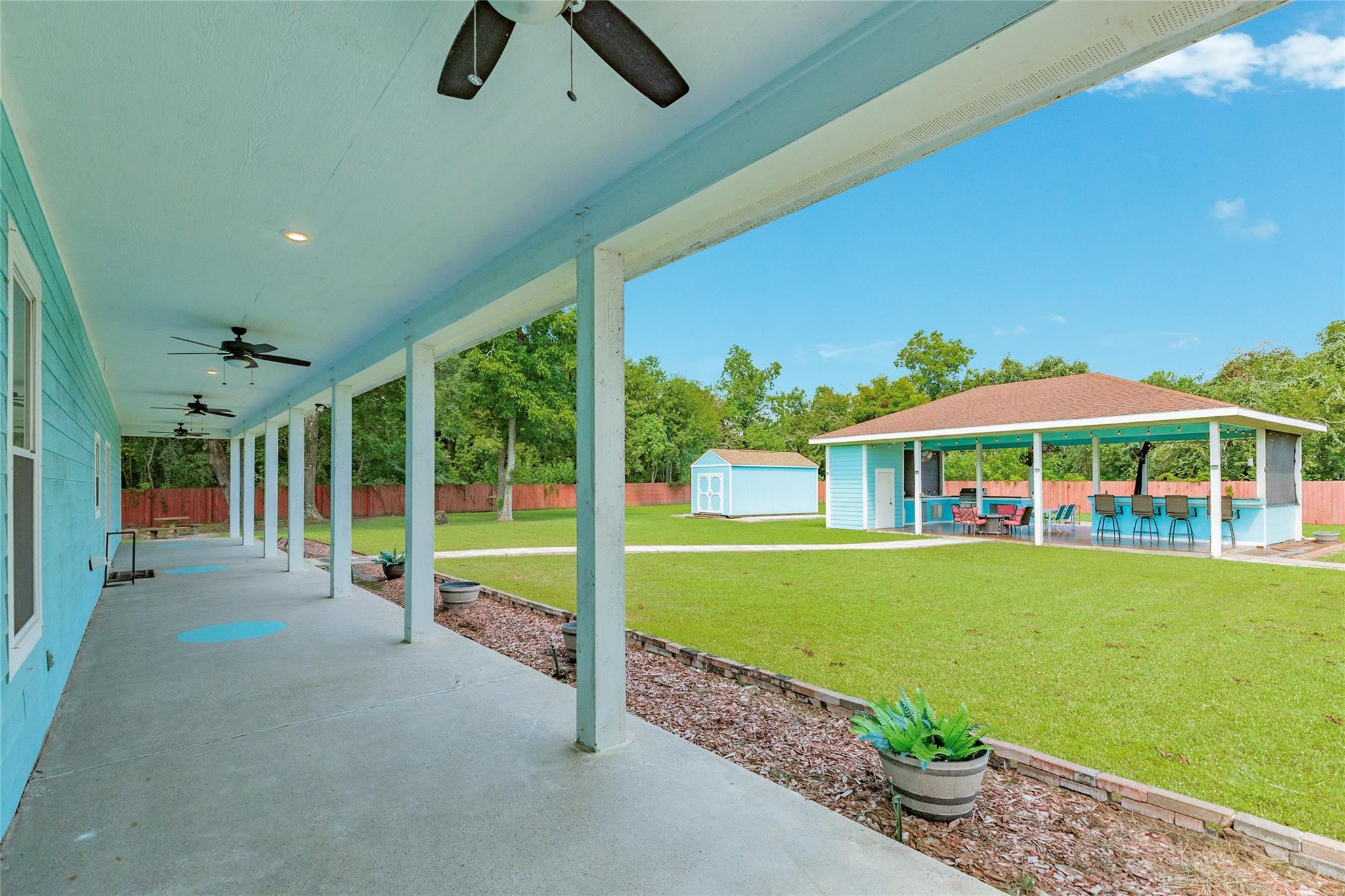 5712 Mentor Drive
