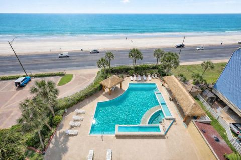 Condo For Sale - 7700 Seawall Boulevard #611<br/> Galveston, TX 77551