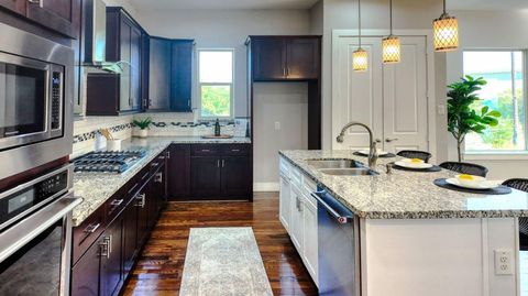 Tiny photo for 1005 Bingham Street #5, Houston, TX 77007 (MLS # 98541607)