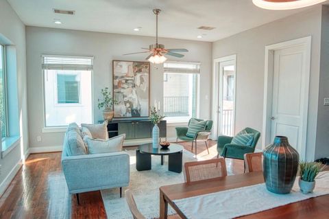 Tiny photo for 1005 Bingham Street #5, Houston, TX 77007 (MLS # 98541607)