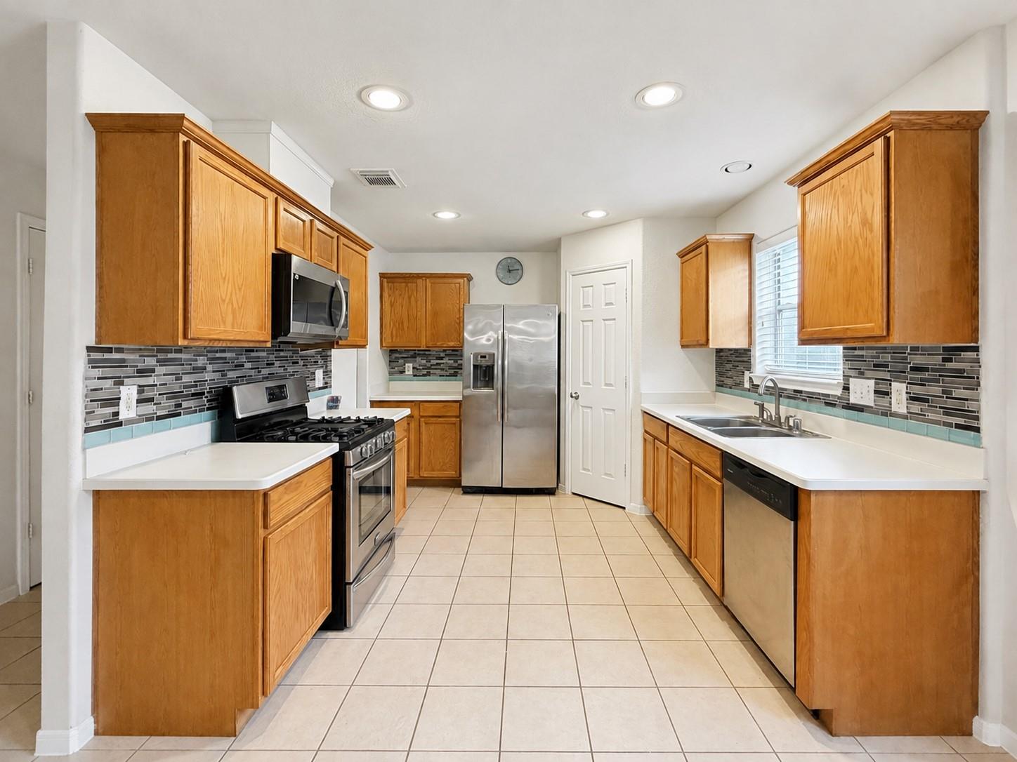 19315 Summer Island Way