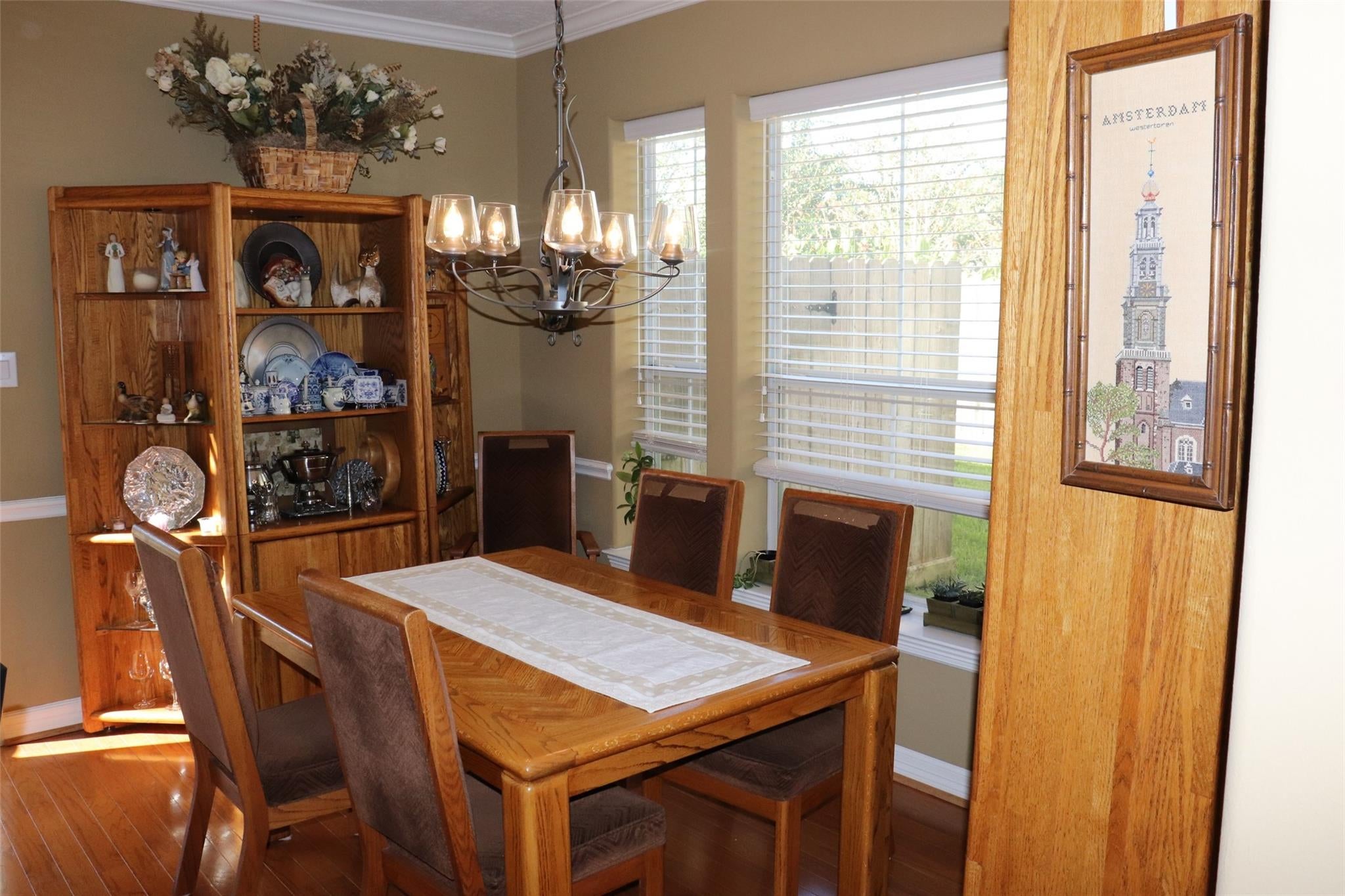 4010 Park Thicket
