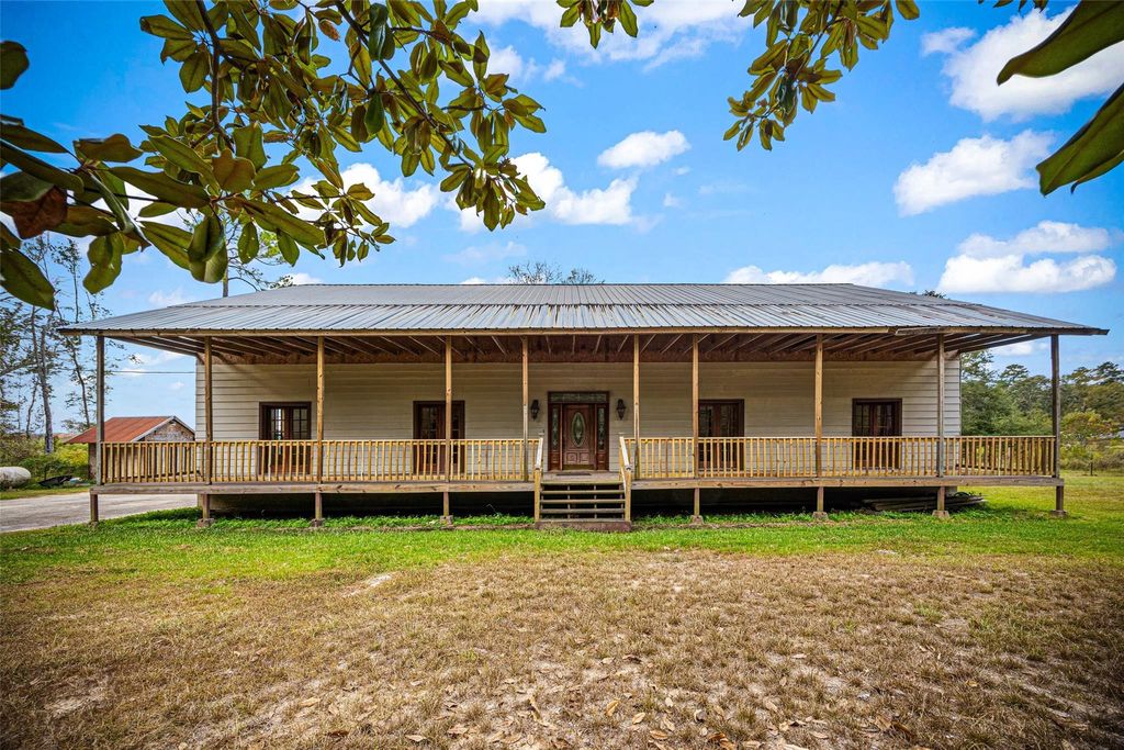 Photo of 7 Northwood Country Lane, Huffman, TX 77336 (MLS # 10414595)