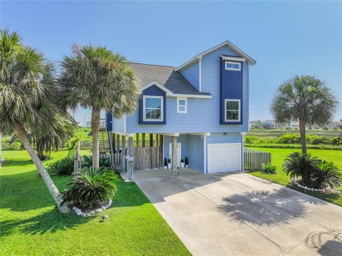 Photo of 22521 Vista Del Mar, Galveston, TX 77554 (MLS # 52891926)