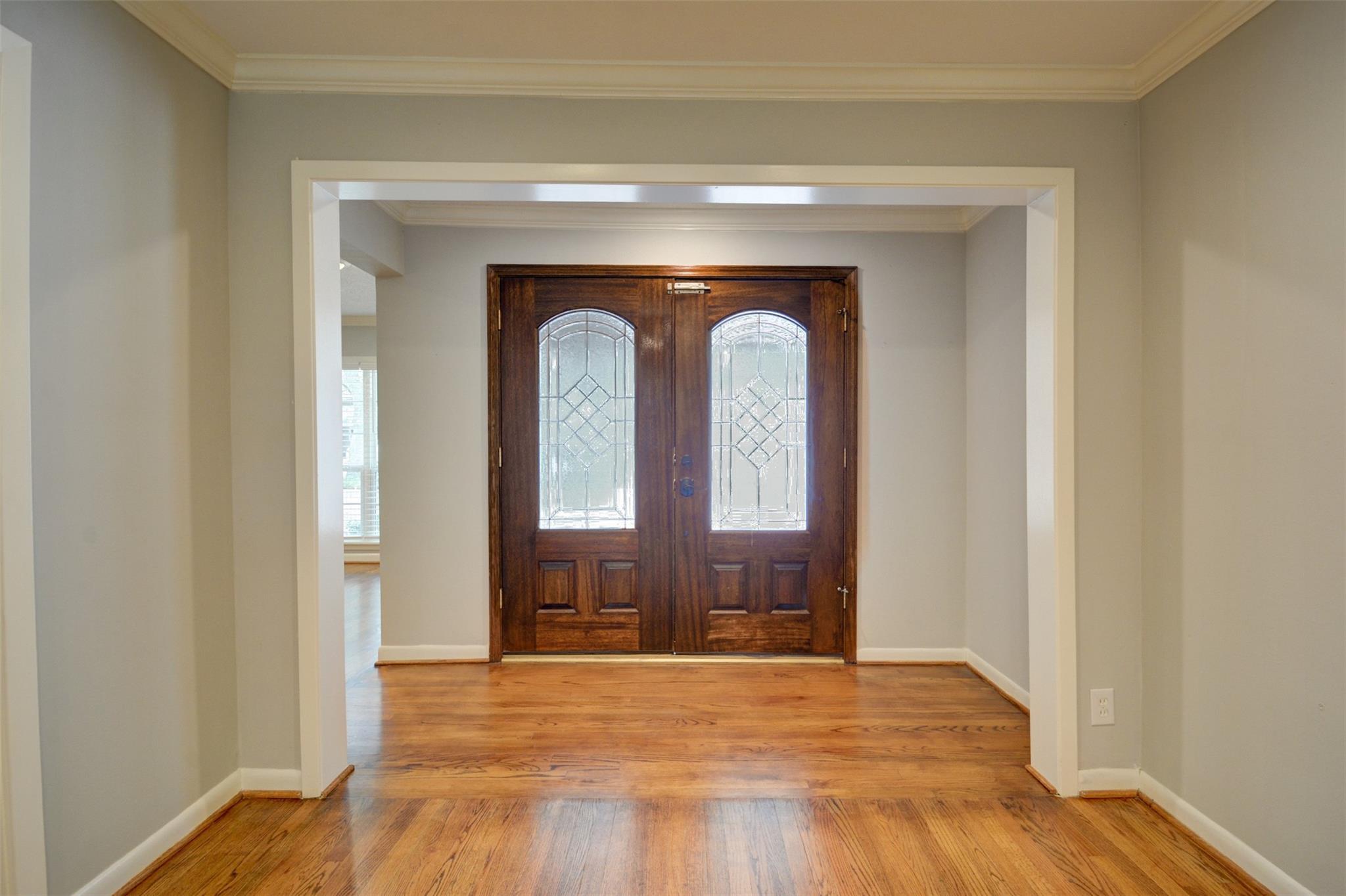 5604 Whitehaven Street