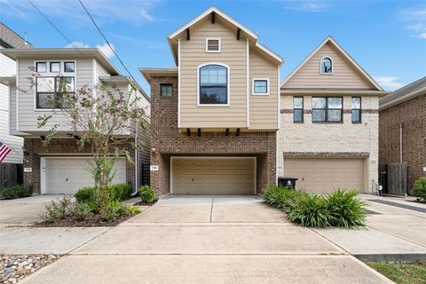 Photo of 1316 Malone Street, Houston, TX 77007 (MLS # 83427443)