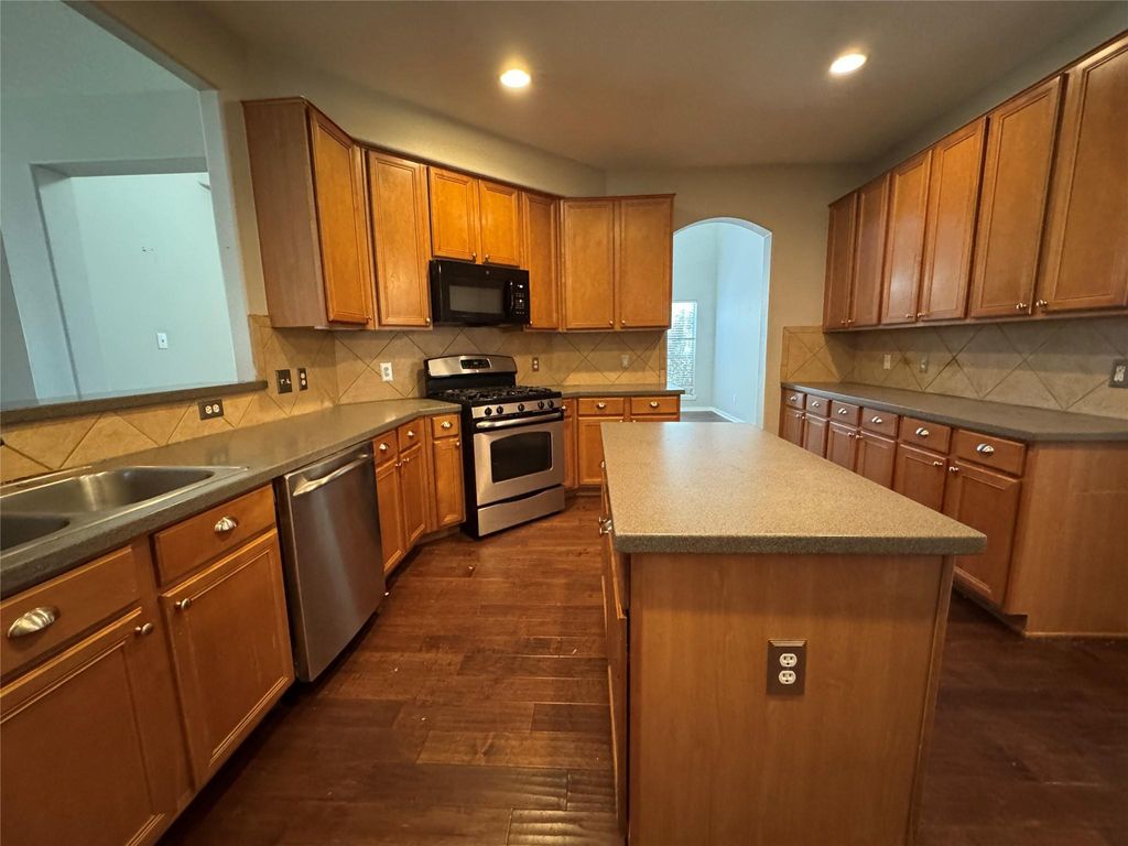 Photo of 8530 Calverton Pines Lane, Houston, TX 77095 (MLS # 67509903)