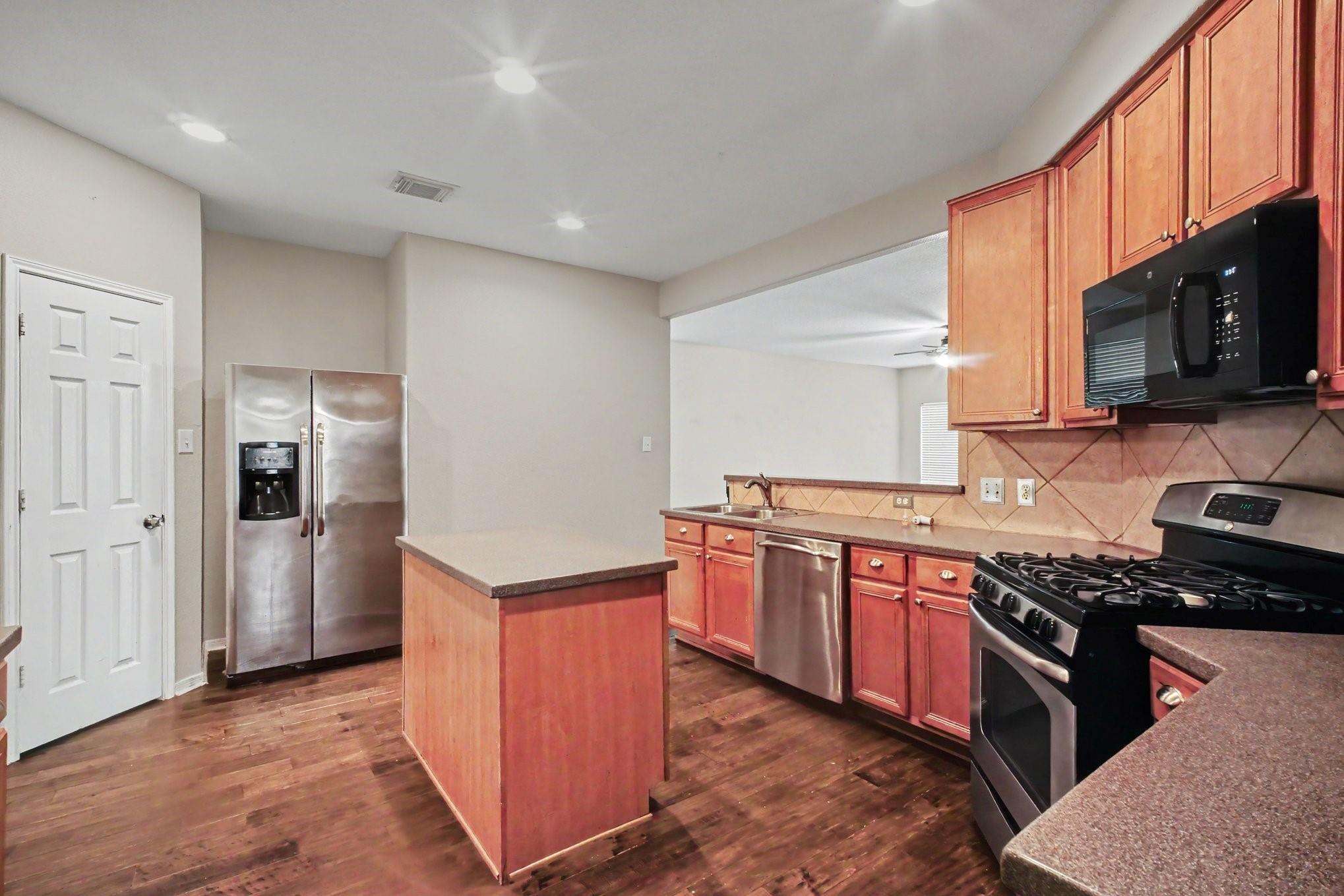 8530 Calverton Pines Lane