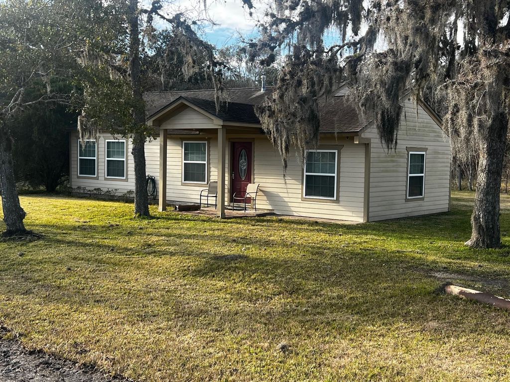 Photo of 20966 Highway 35, Sweeny, TX 77480 (MLS # 67979109)