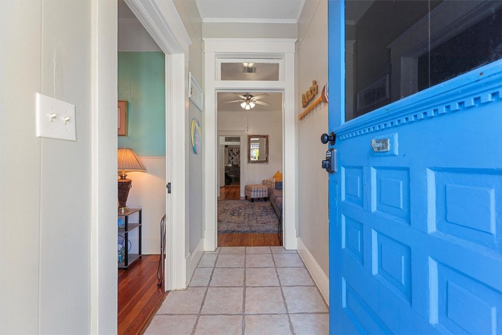 Photo of 1416 Ave N 1/2, Galveston, TX 77550 (MLS # 97110543)