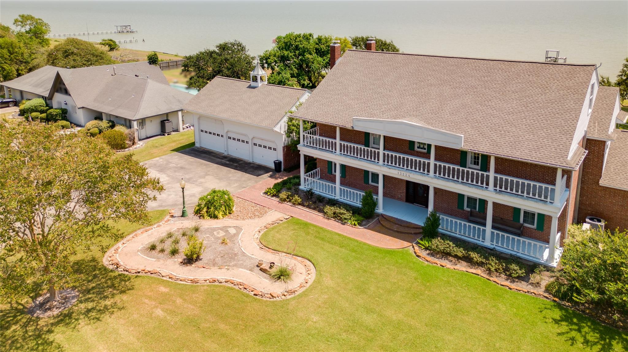 13224 Bay Place Drive