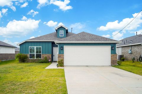 Photo of 76 Road 51030, Cleveland, TX 77327 (MLS # 38453550)