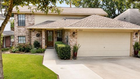Photo of 6839 Kingston Cove Lane, Willis, TX 77318 (MLS # 27010915)
