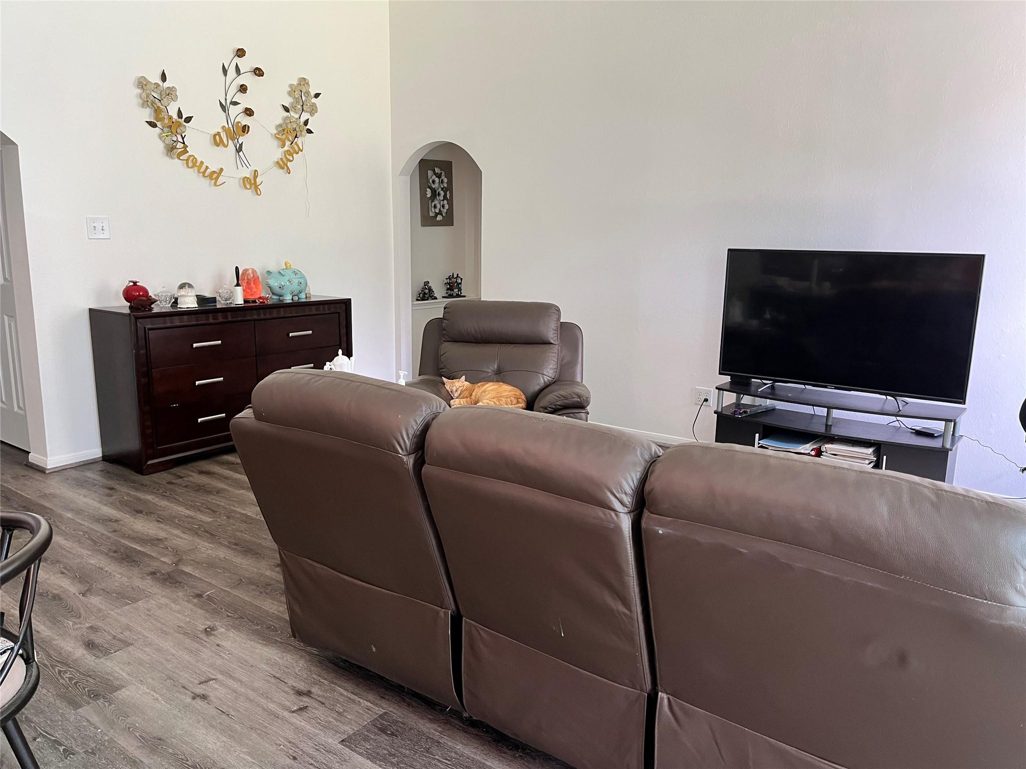 4955 Sentry Woods Lane
